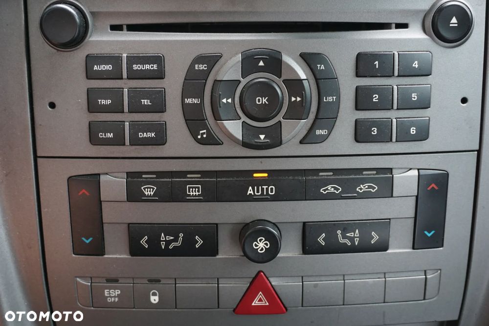 Citroën C5 Tourer HDi 110 FAP Confort - 21