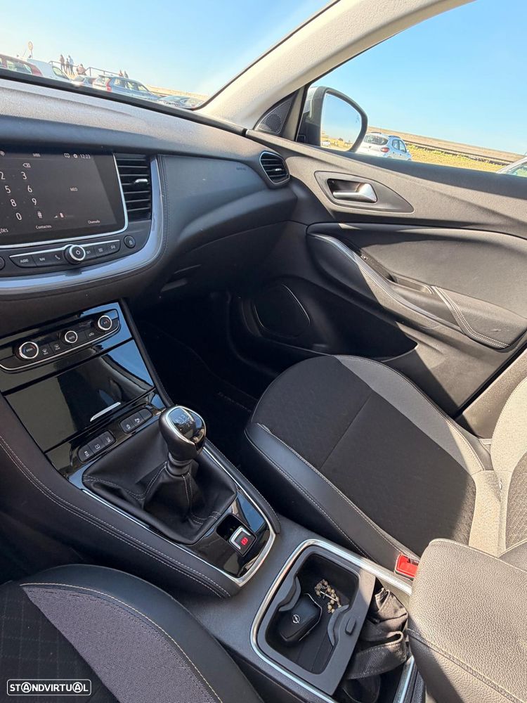 Opel Grandland X 1.5 CDTI Business Edition - 18