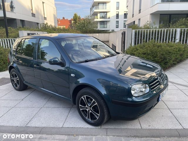 Volkswagen Golf - 7