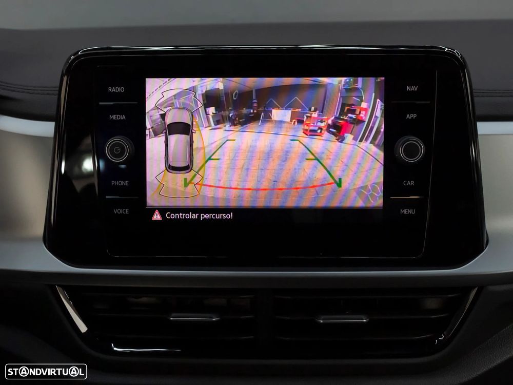 VW T-Roc 1.0 TSI Urban - 35