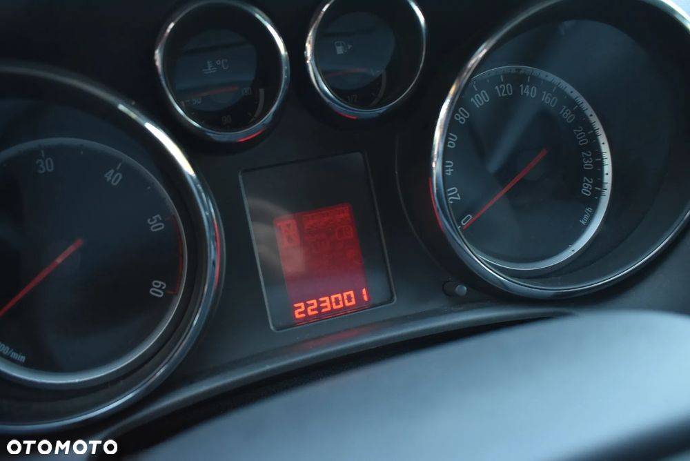 Opel Astra - 14