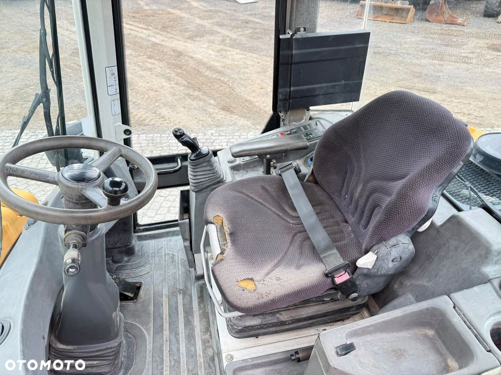 Liebherr L506 Stereo / 3500MTH / Łyżka + Widły /  Bez DPF i Adblue - 21