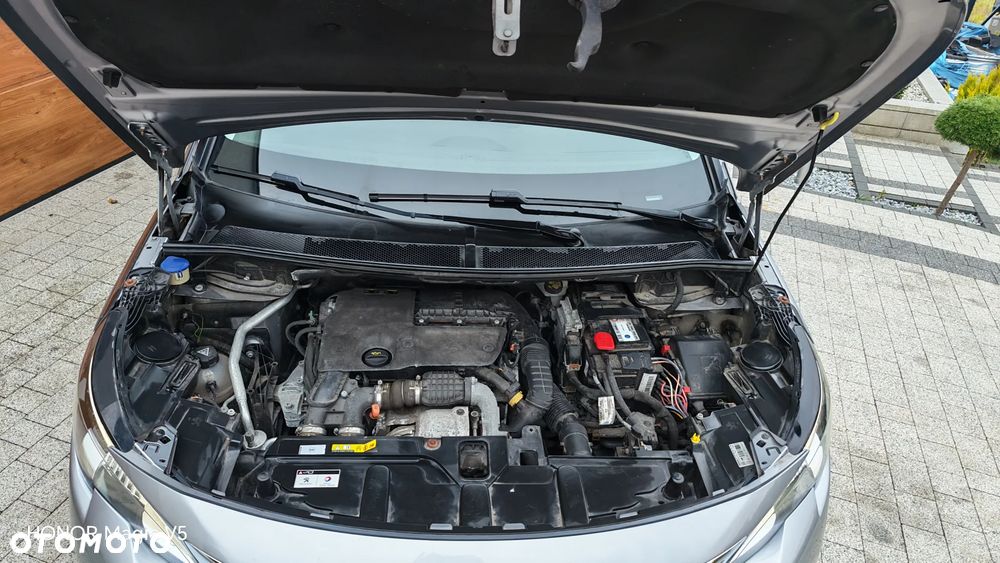 Peugeot 5008 BlueHDI 120 Stop & Start Allure - 36