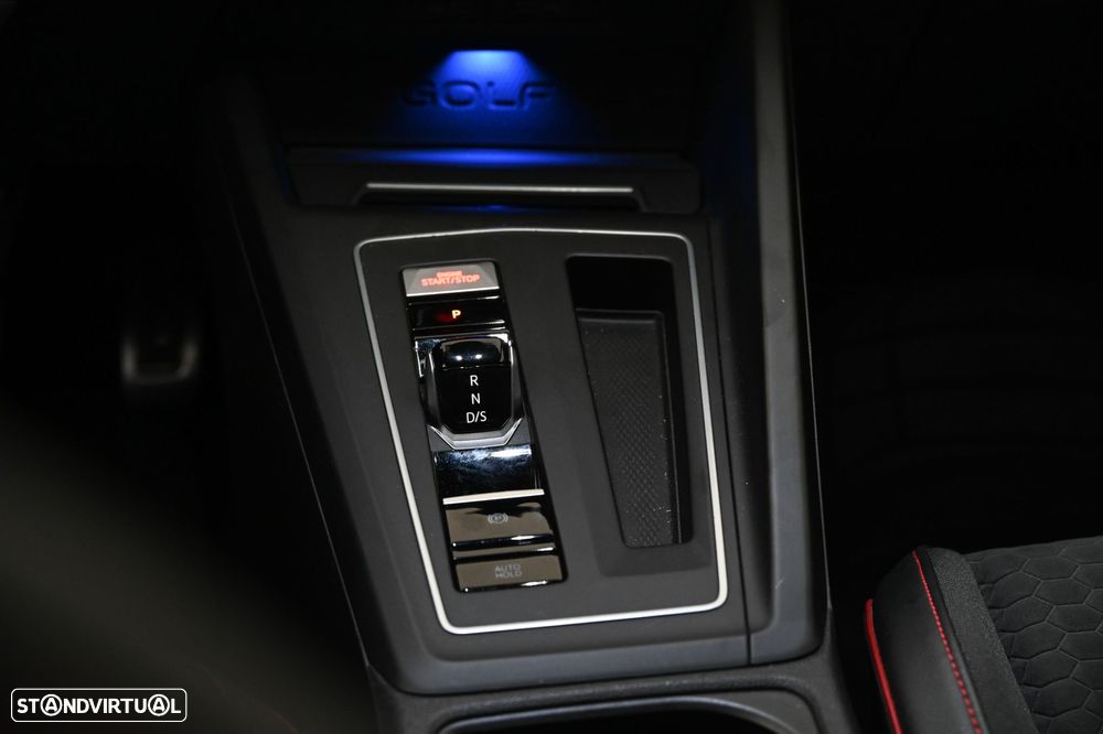 VW Golf 2.0 TSI GTI Clubsport DSG - 30