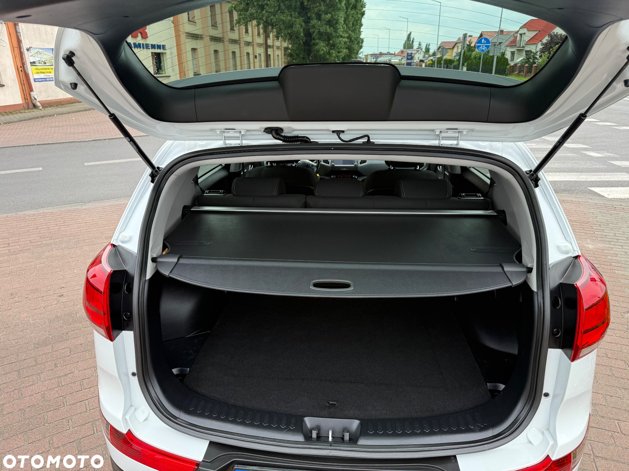 Kia Sportage 1.6 GDI Business Line L 2WD - 17