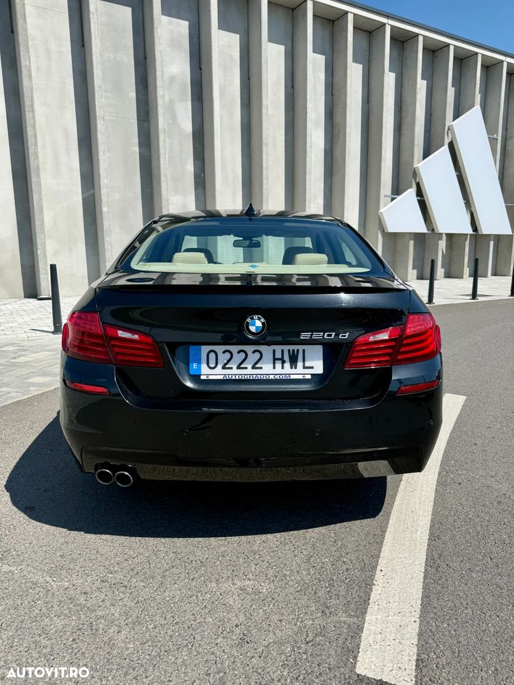 BMW Seria 5 520d - 5
