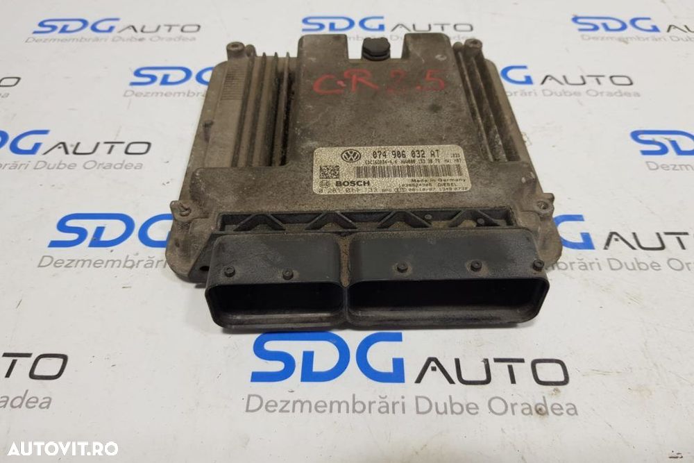 Calculator motor ECU 074906032at Volkswagen Crafter 2.5 2006-2012 Euro 4 - 1