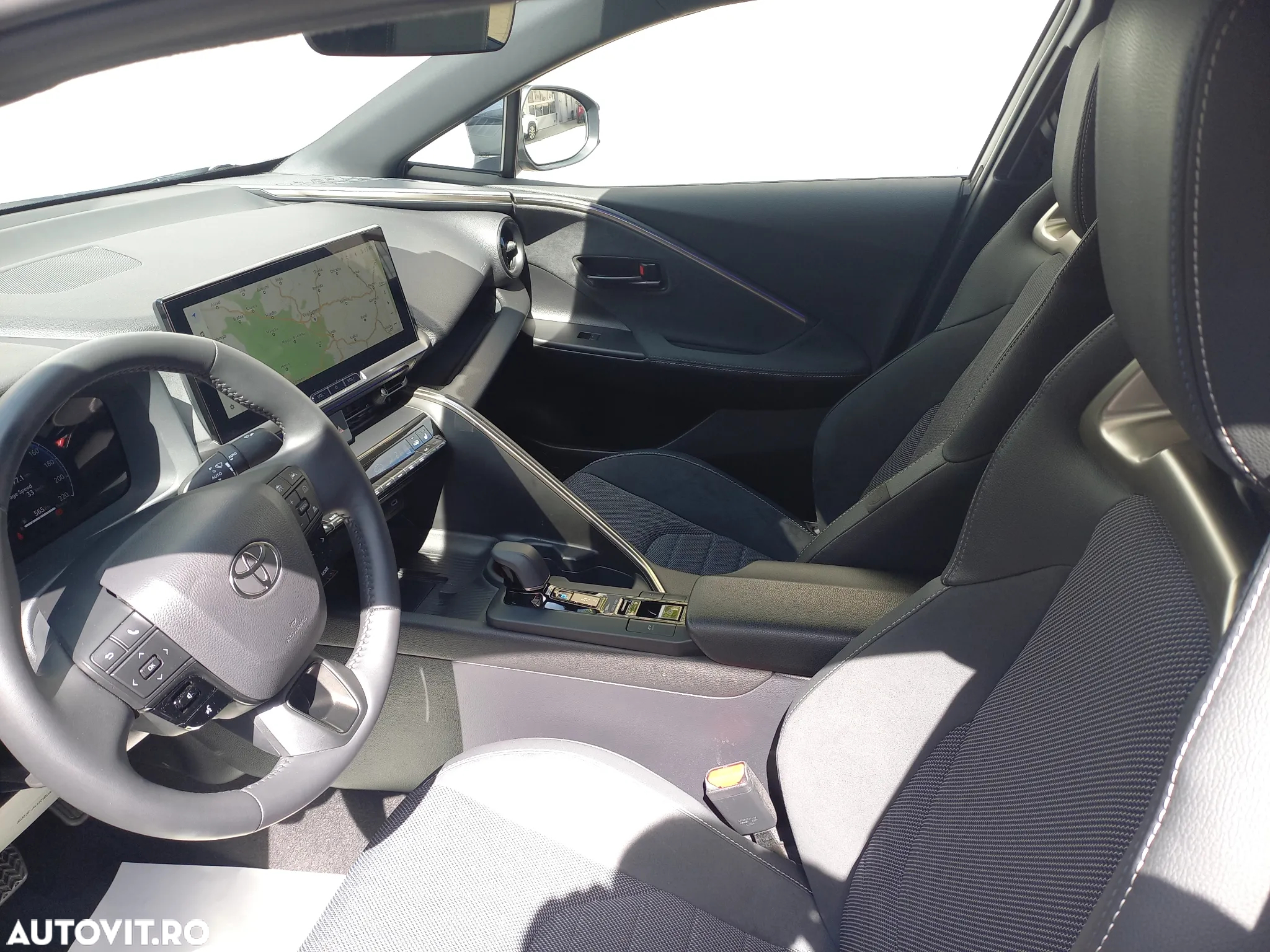 Toyota C-HR - 13