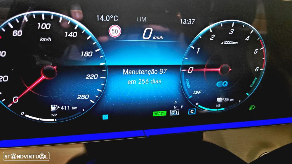 Mercedes-Benz E 300 de 9G-TRONIC AMG Line - 38