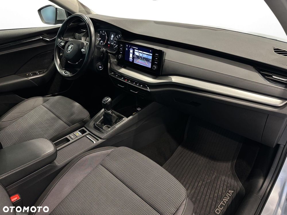 Skoda Octavia 1.5 TSI ACT Ambition - 20