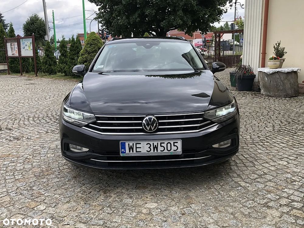 Volkswagen Passat Variant 2.0 TDI EVO Business DSG - 2