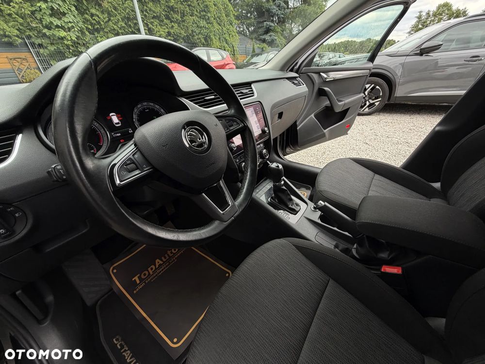 Skoda Octavia 2.0 TDI SCR Style DSG - 19