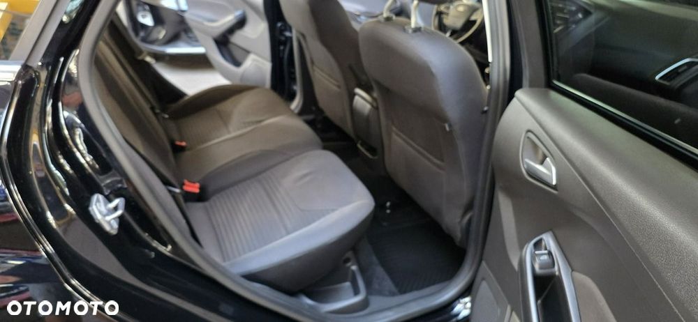 Ford Focus - 16