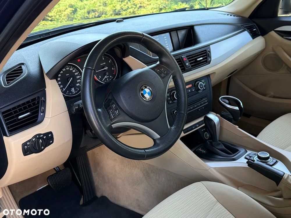 BMW X1 - 10