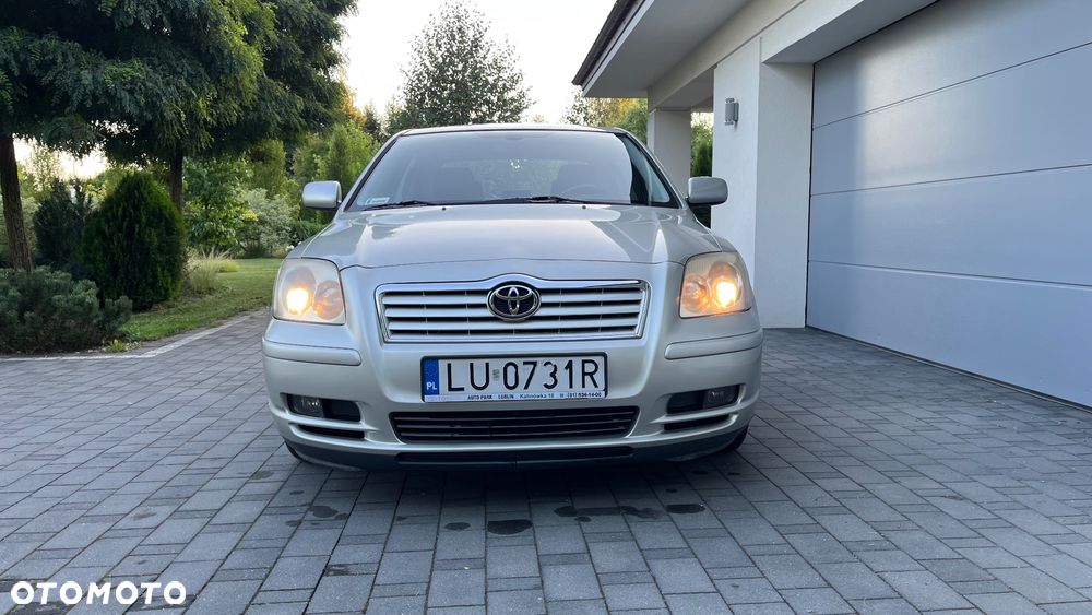 Toyota Avensis 2.0 VVT-i Sol - 3