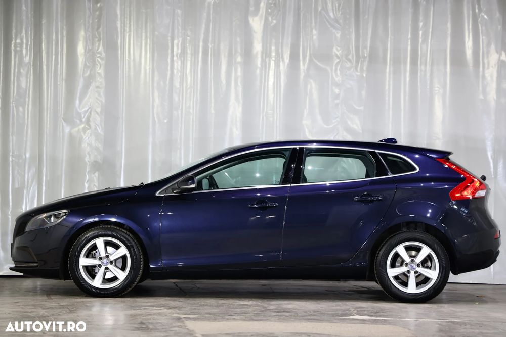 Volvo V40 D2 - 39