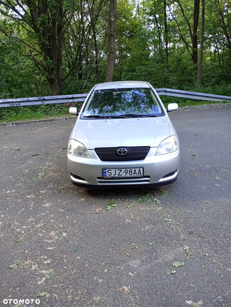 Toyota Corolla 1.6 VVT-i Terra Polaris - 2