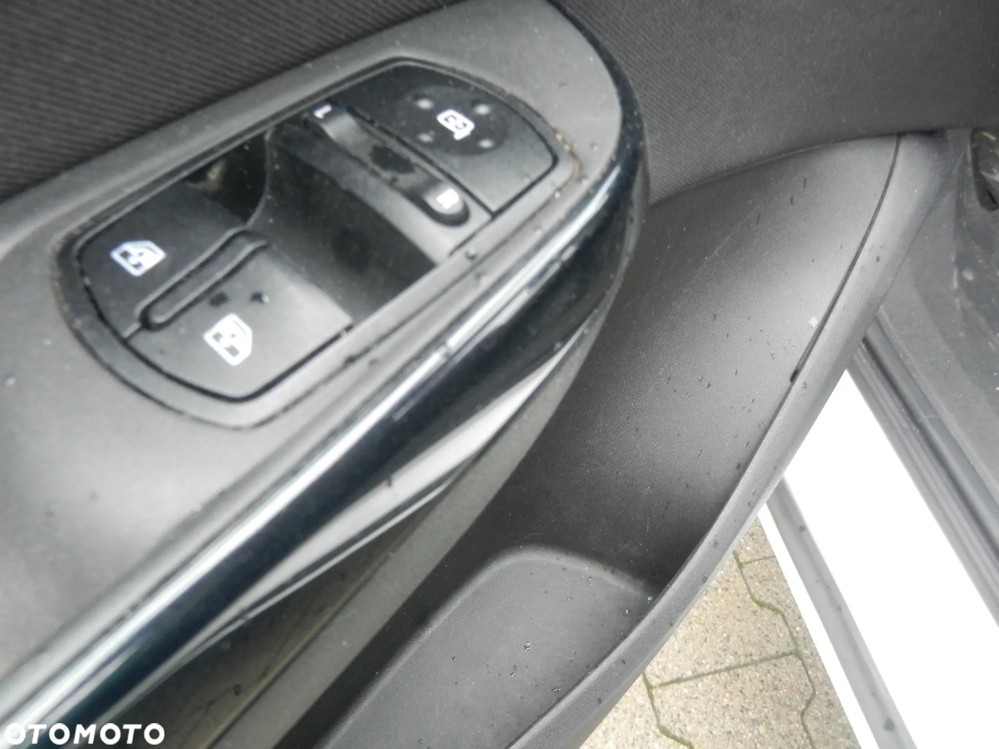 Opel corsa van - 17