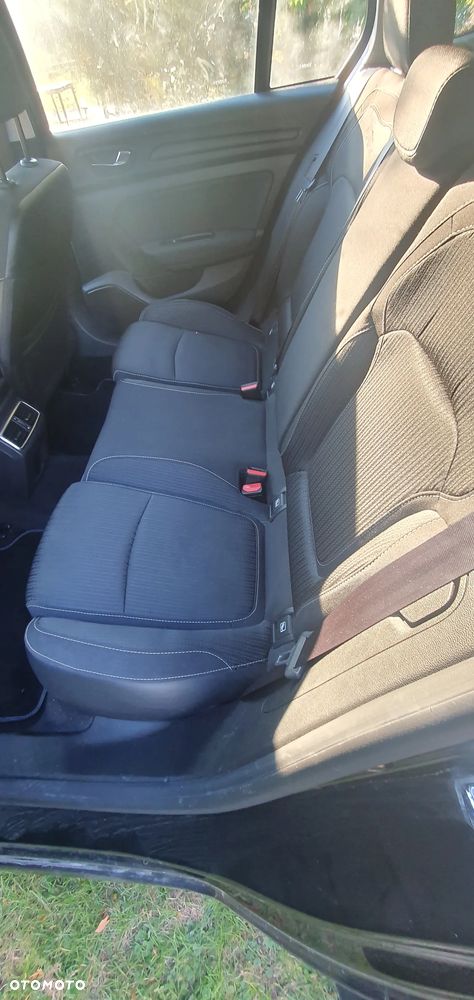 Renault Megane 1.5 dCi Intens EDC - 25