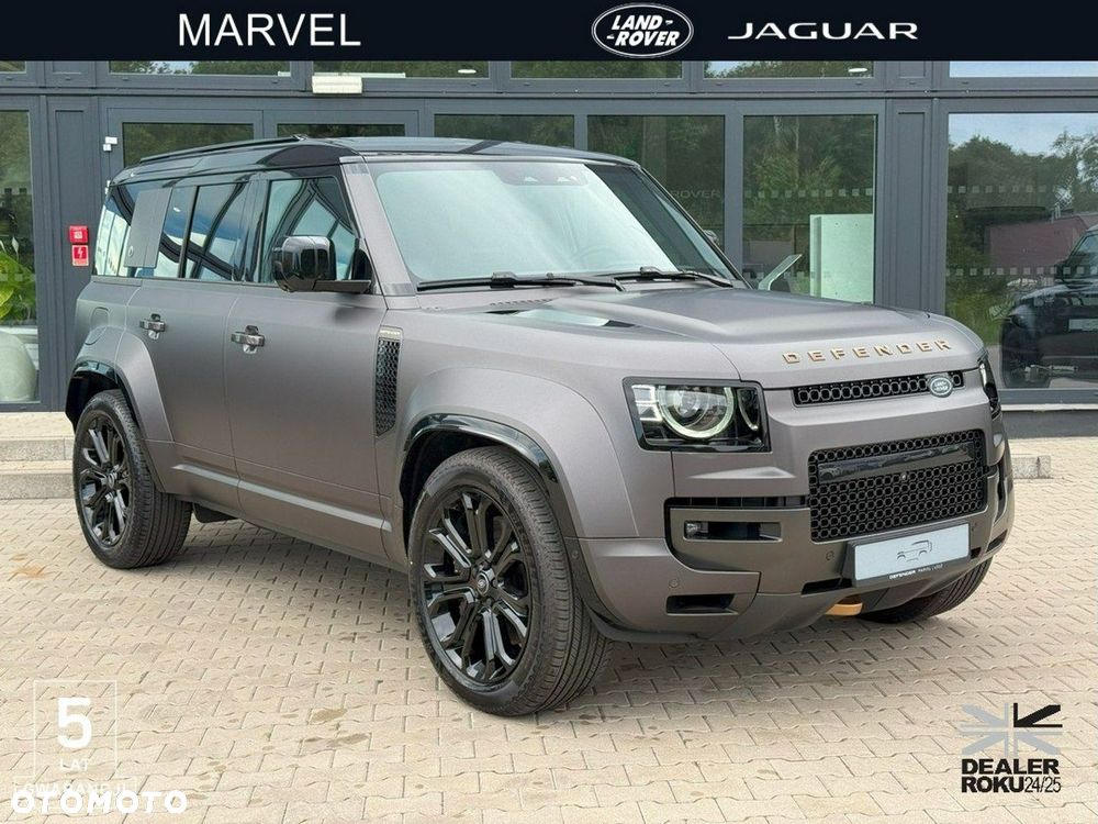 Land Rover Defender - 1