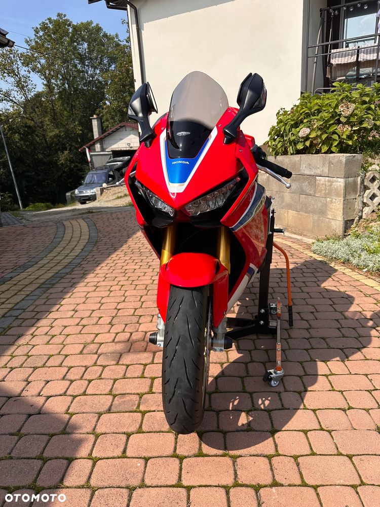 Honda CBR - 5