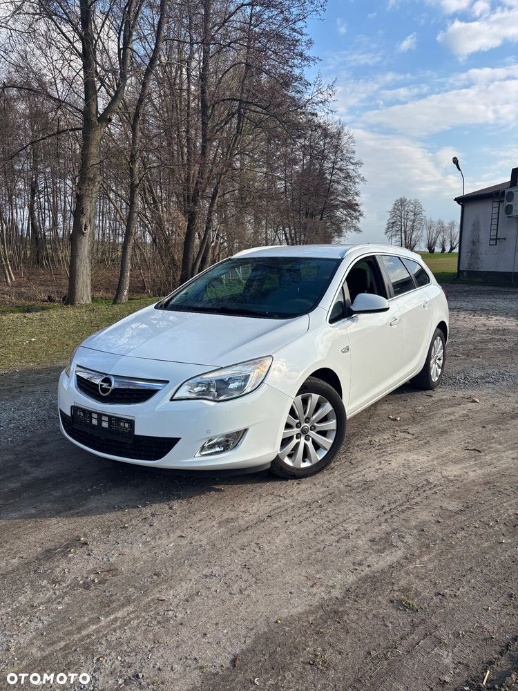 Opel Astra 1.7 CDTI DPF NAVI - 2