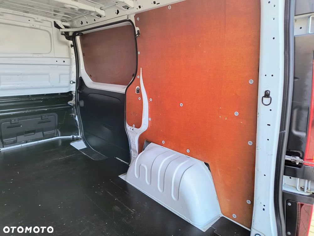 Fiat NOWA LOKALIZACJA Fiat Talento L1H1 2,0 CDTI 120KM Navi Kamera Vat23% - 13