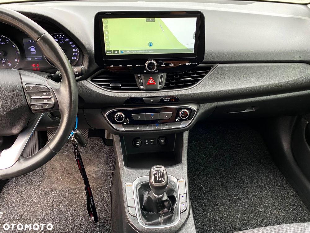 Hyundai i30 - 16