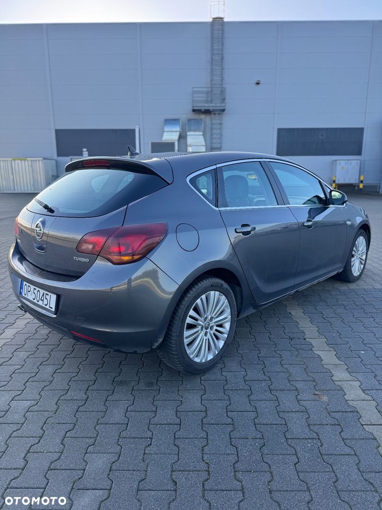 Opel Astra 1.4 Turbo - 13