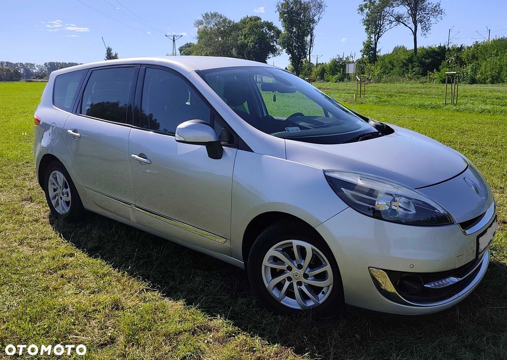 Renault Grand Scenic - 1
