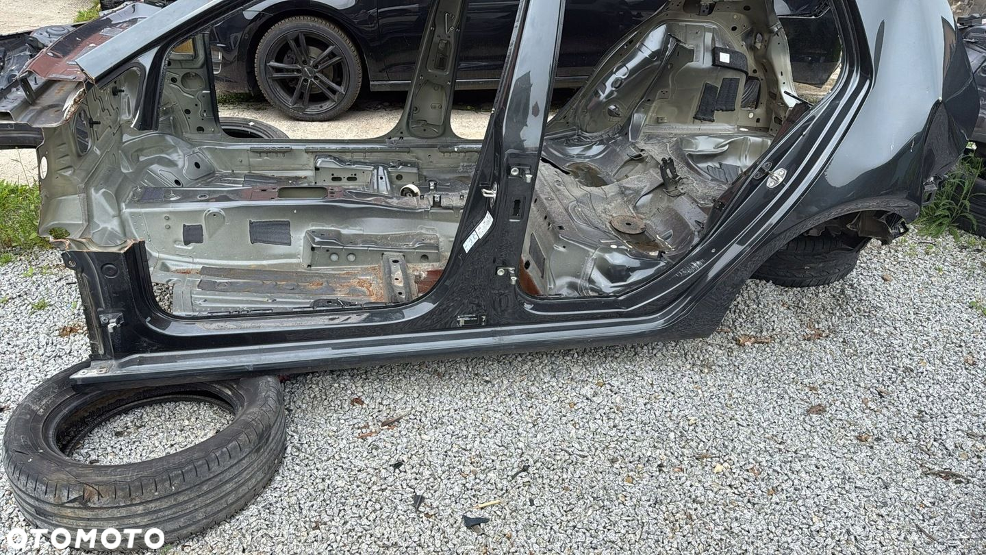 GOLF VII 2016 5G0 5G4 5 drzwi PRÓG LEWY SŁUPEK ŚRODKOWY SUPER STAN - 2