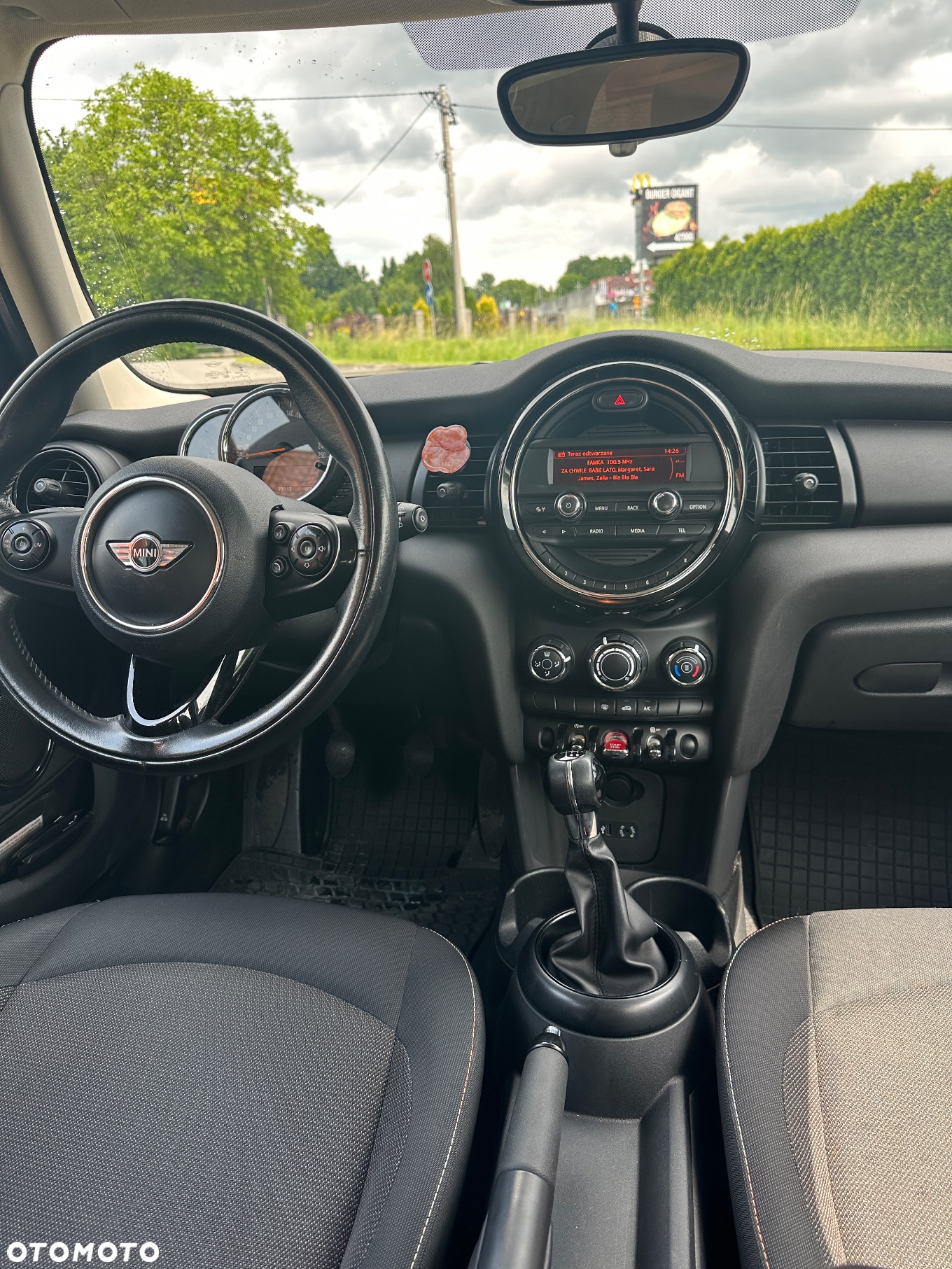 MINI ONE Standard - 8
