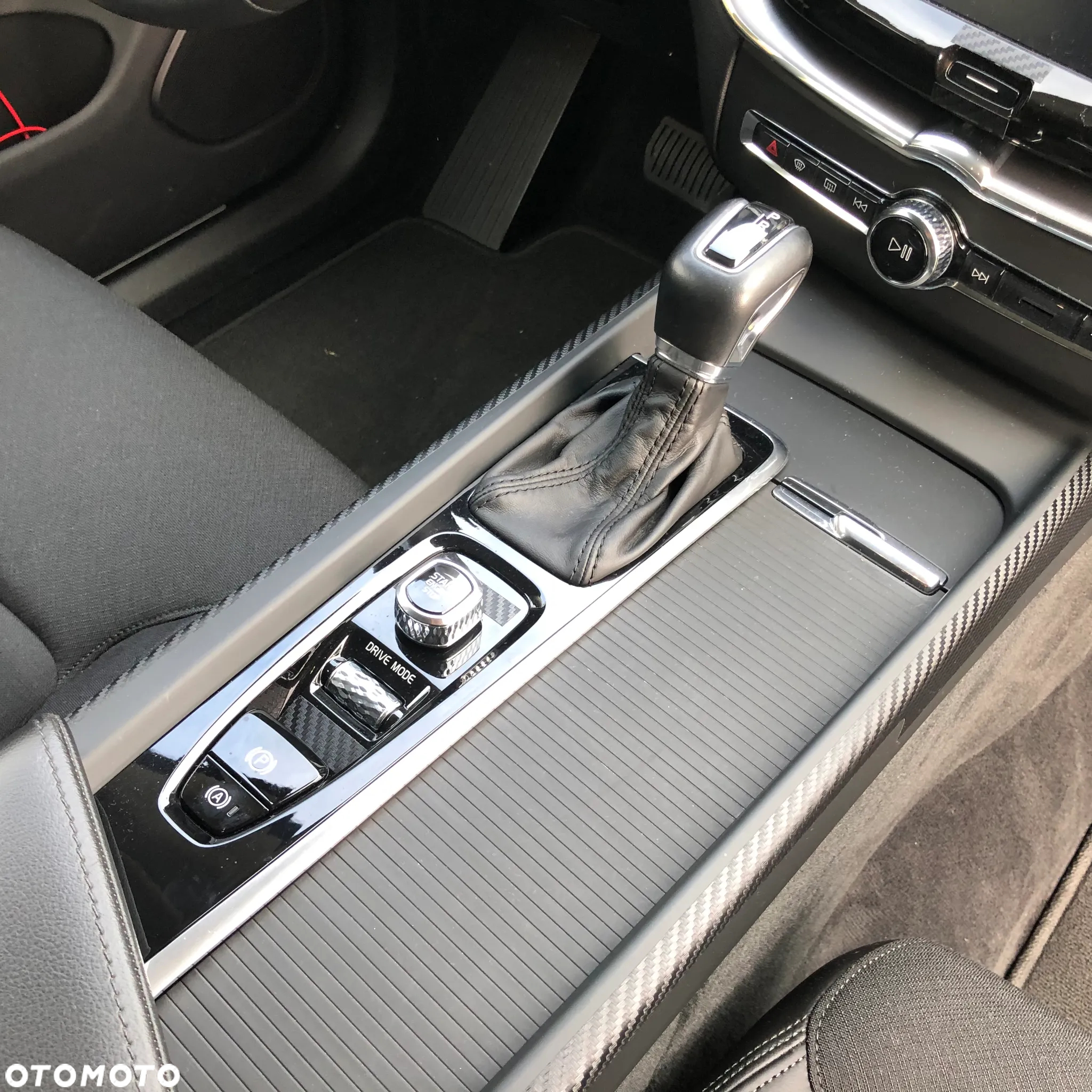 Volvo XC 60 D5 AWD Inscription - 16