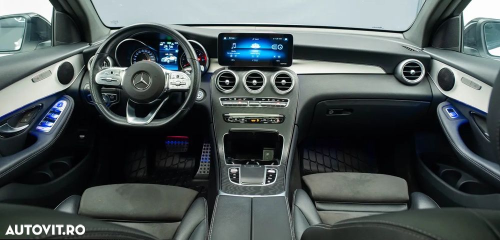Mercedes-Benz GLC - 12