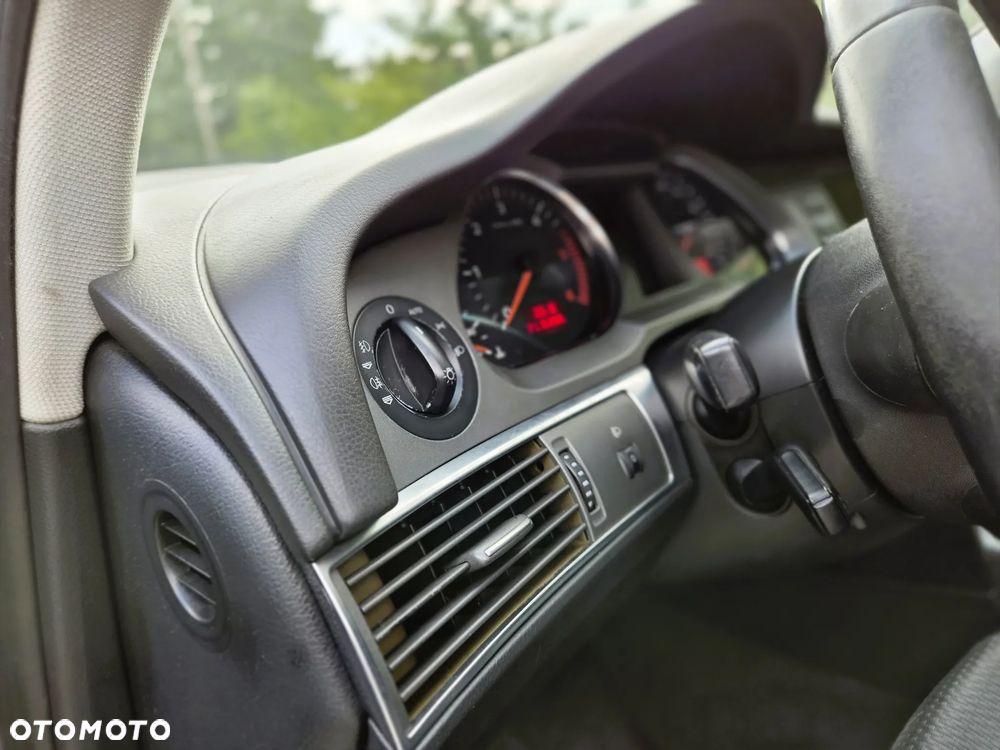 Audi A6 Avant - 21