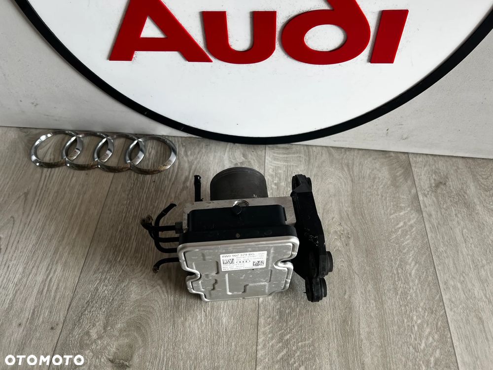 AUDI A4 A5 8W POMPA ABS 8W0907379 BG 8W0614517 BG - 1