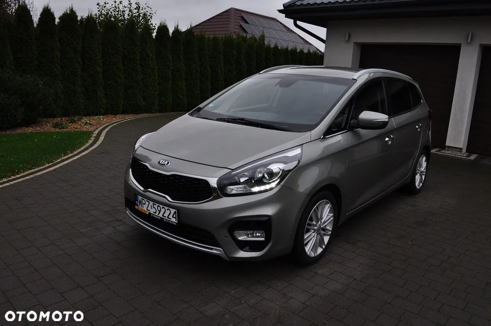 Kia Carens 1.7 CRDi 141 ISG Vision - 20