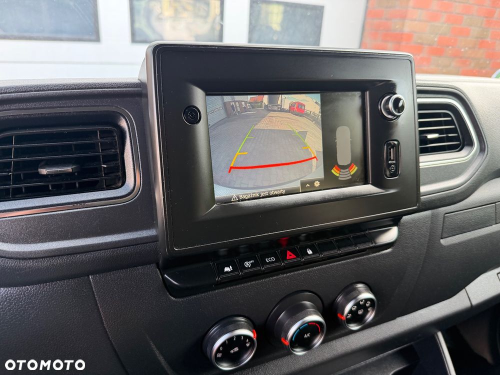 Renault Master - 18