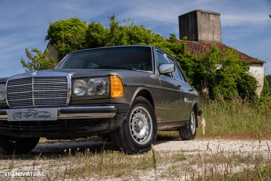 Mercedes-Benz 300 - 14