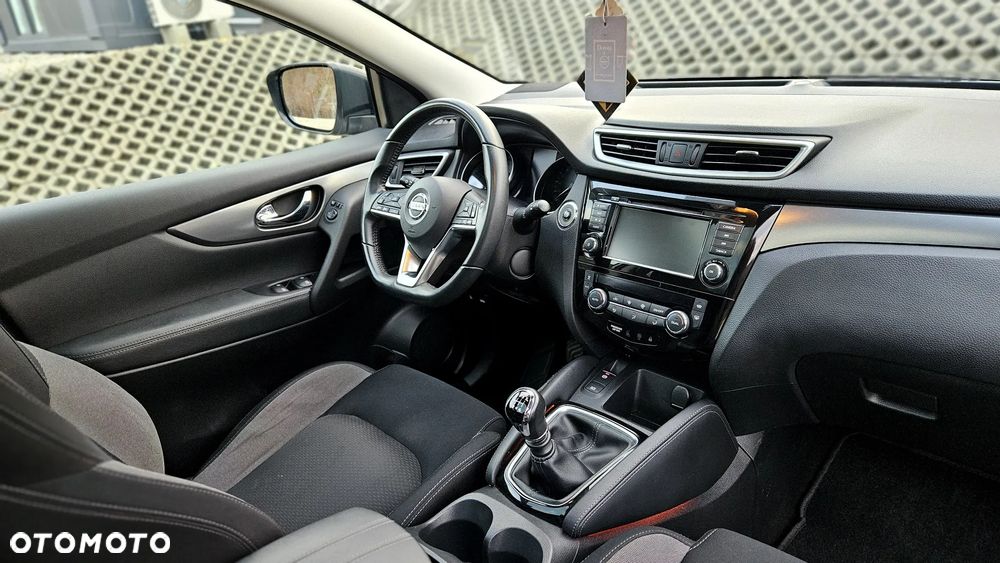 Nissan Qashqai 1.3 DIG-T N-CONNECTA - 7