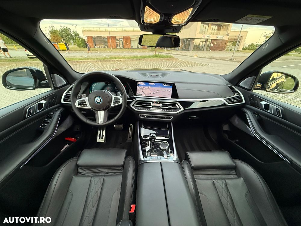 BMW X5 xDrive45e - 10
