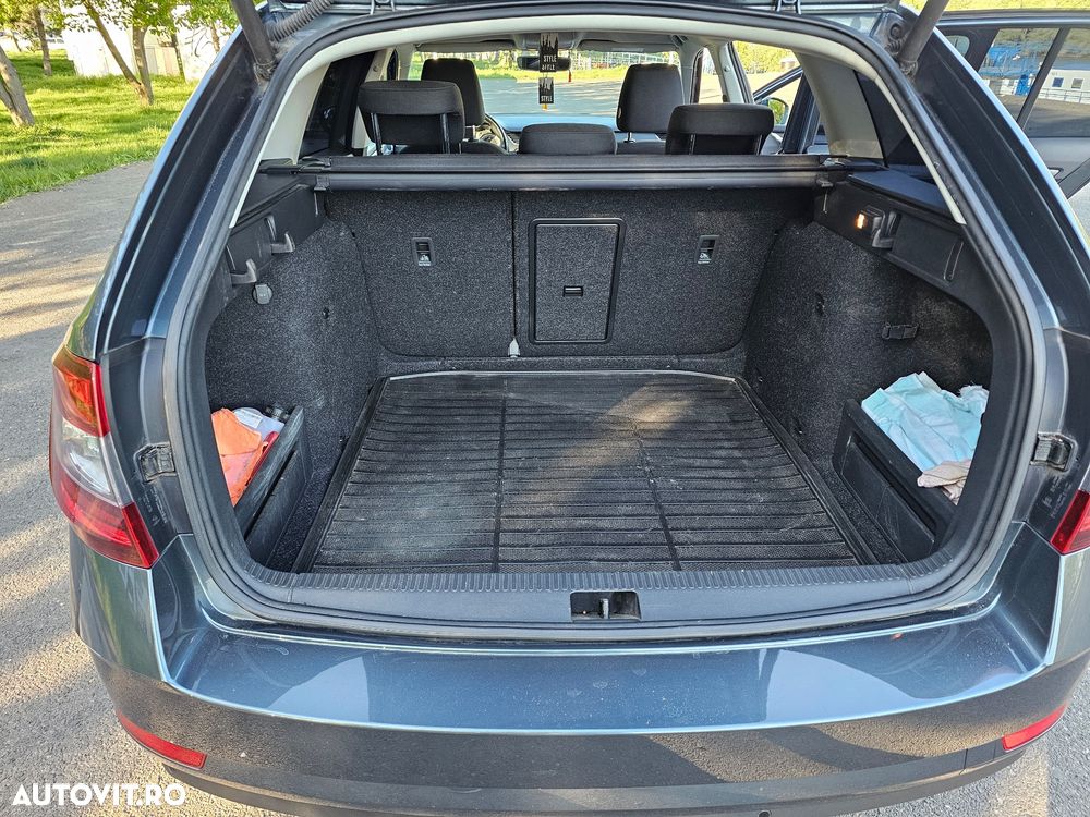 Skoda Octavia 2.0 TDI Style - 16