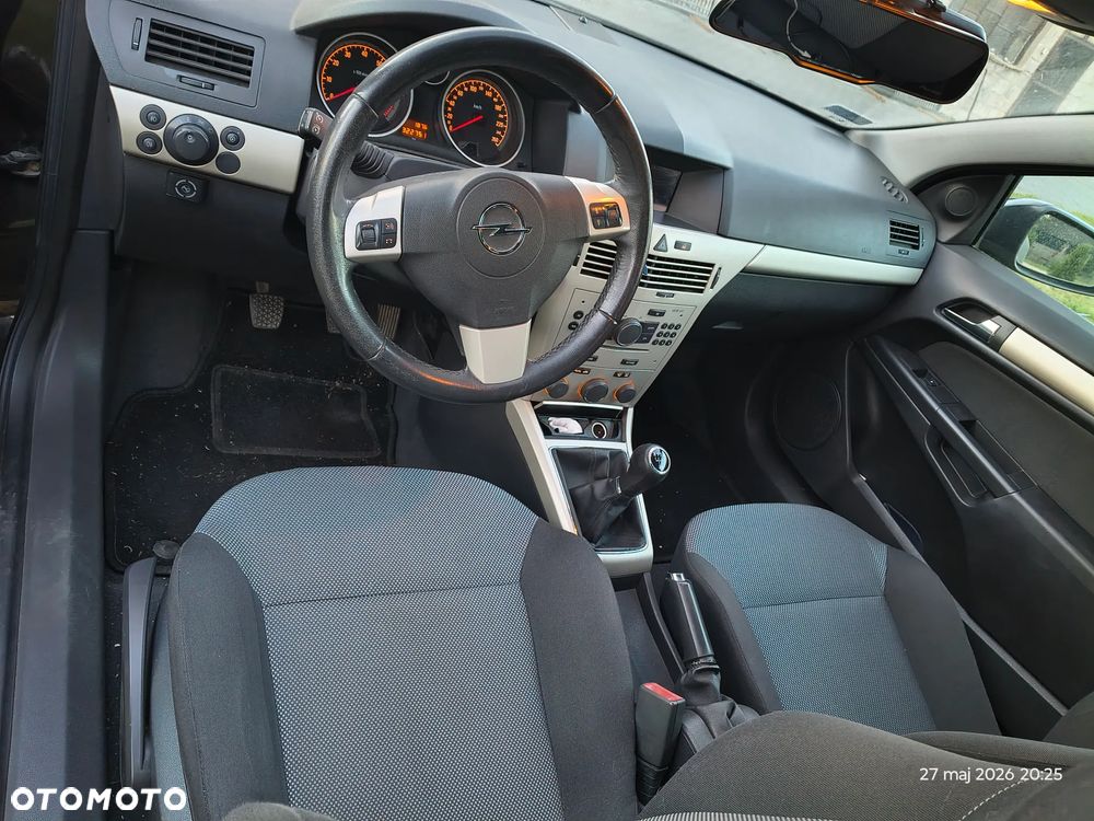 Opel Astra 1.6 - 8