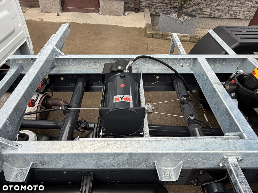 Iveco Daily 35C13 Wywrotka Nowy kiper 3 stronny bliźniak - 19