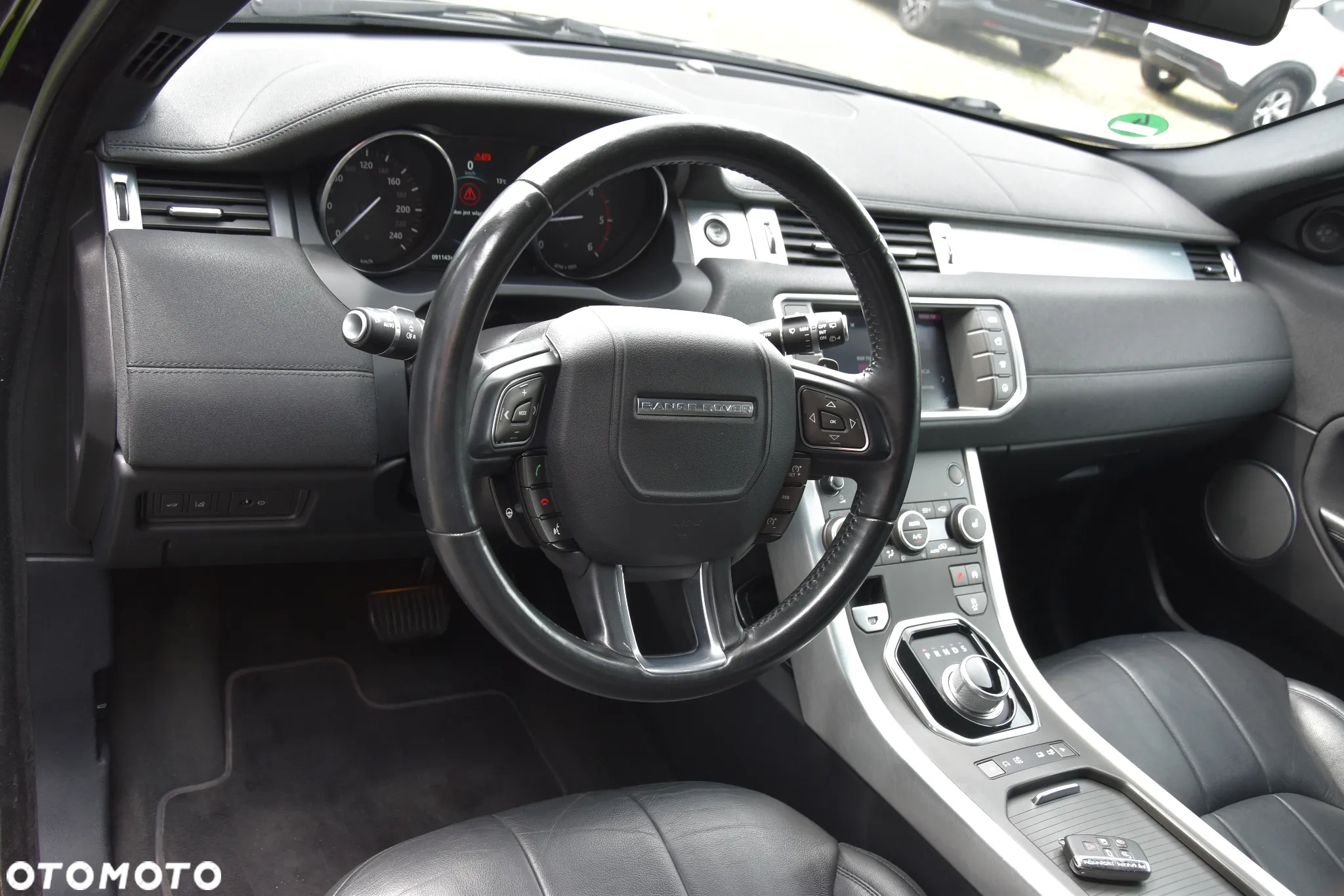 Land Rover Range Rover Evoque TD4 SkyView Edition - 14