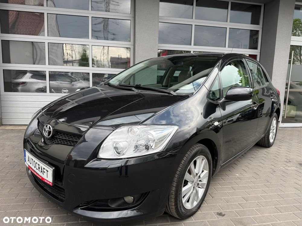 Toyota Auris 1.8 Premium - 18