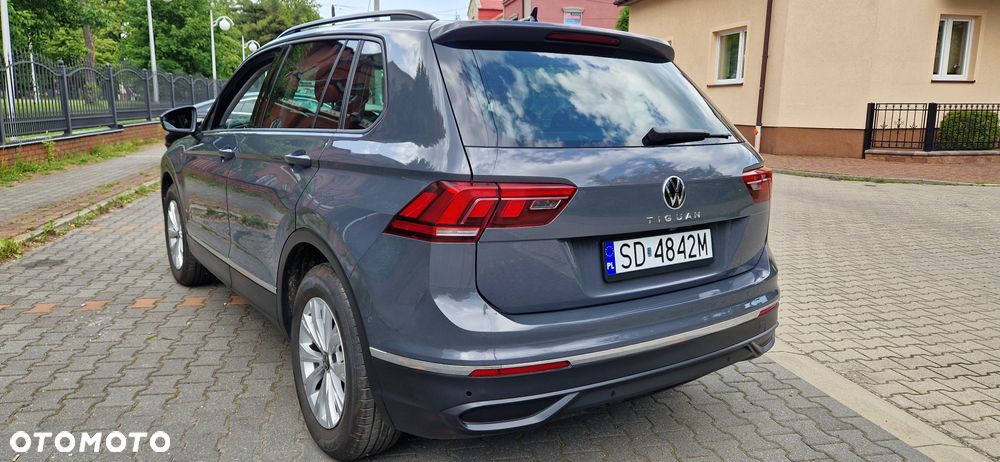 Volkswagen Tiguan - 4