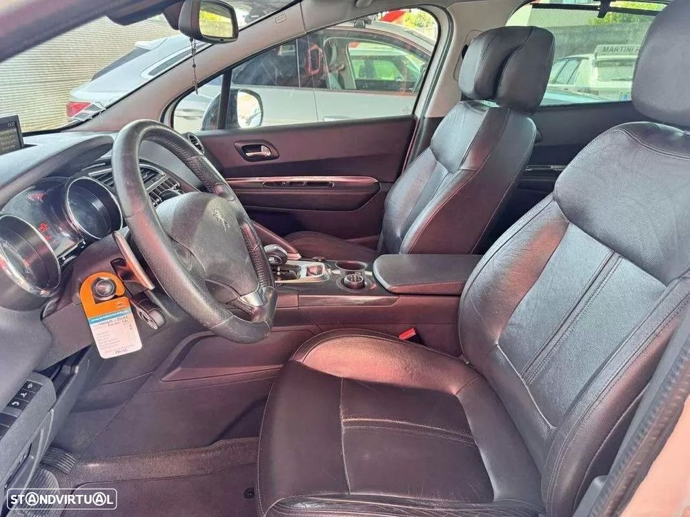 Peugeot 3008 2.0 HDi Hybrid4 - 8