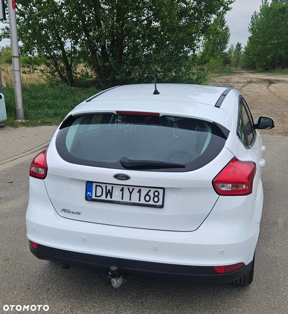 Ford Focus 1.5 TDCi DPF Start-Stopp-System Ambiente - 3
