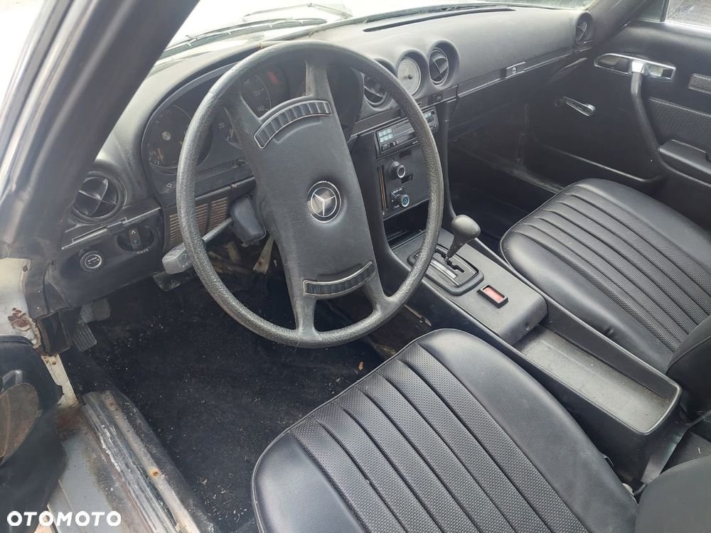 Mercedes-Benz SL - 10